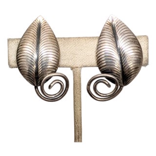 Vintage Signed Napier Silvertone Linden Leaves Clip Earrings, 1954 Ad Piece- 2 Pieces For Sale