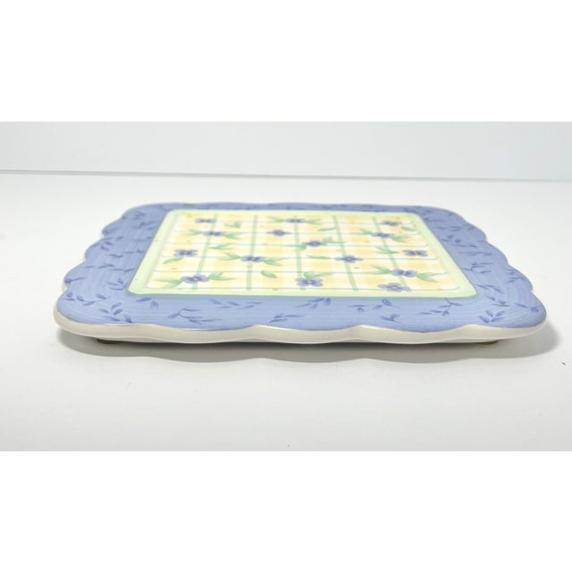 Ceramic 1990s Pfaltzgraff “Summer Breeze” Ceramic Dinnerware Serving Set - 5 Piece For Sale - Image 7 of 12