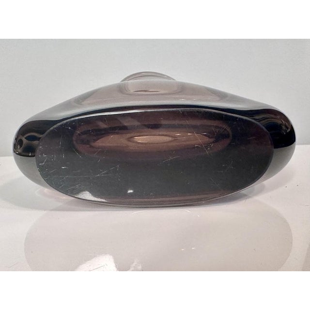 Brown Sculptural Bohemian Smoked Glass Vase by Miroslav Klinger for Zelezny Brod ZBS, Czechoslovakia, 1950s For Sale - Image 8 of 17