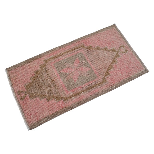 1970s Vintage Hand Knotted Small Rug Entry Decor Doormat For Sale - Image 6 of 14