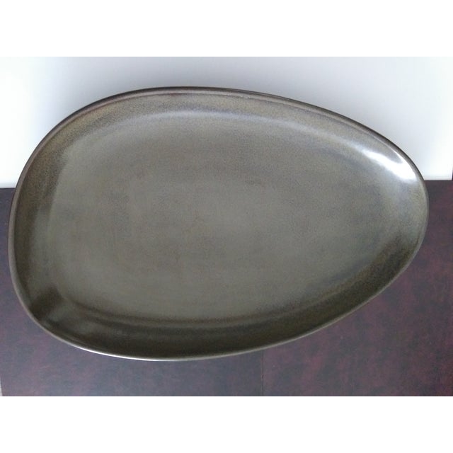 Early 21st Century Kiln 14" Porcelain Mocha Oval Plate by f.o.h. Front of the House For Sale - Image 5 of 6