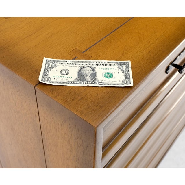 American Mid-Century Modern 6 Drawers Dresser Credenza w Butterfly Joints For Sale - Image 6 of 12