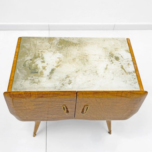 Wood Mid-Century Beech and Chestnut Burl Bedside Tables, 1950s, Set of 2 For Sale - Image 7 of 11