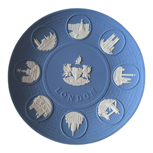Vintage Wedgwood Jasperware “London Landmarks” Plate