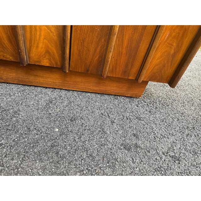 Mid-Century Modern Walnut Credenza With Sculptural Fluted Doors For Sale - Image 9 of 12