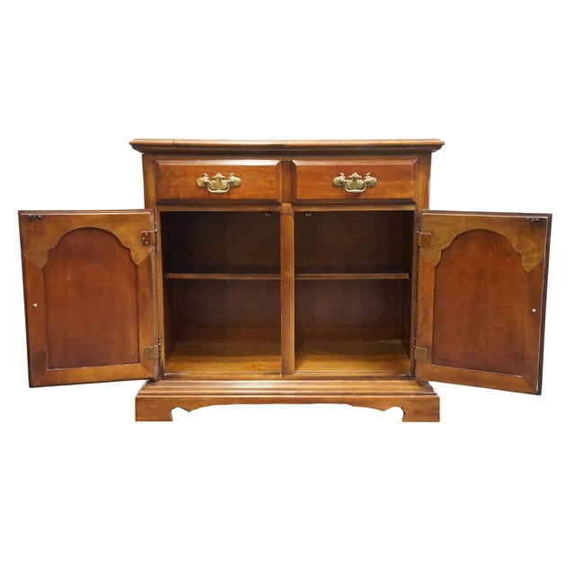 Bernhardt Furniture Solid Cherry Traditional Style 49" Flip Top Server Buffet For Sale - Image 11 of 18