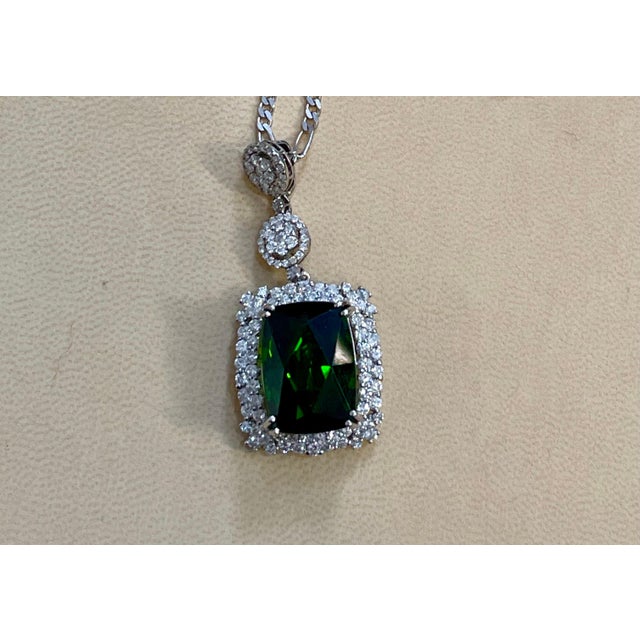 17 Carat Green Tourmaline and 4 Carat Diamond Pendant / Necklace 14 Karat Gold For Sale - Image 12 of 18