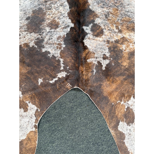 Late 20th Century 7ft X 8ft Hair on Hide Cow Print Area Rug For Sale - Image 5 of 12