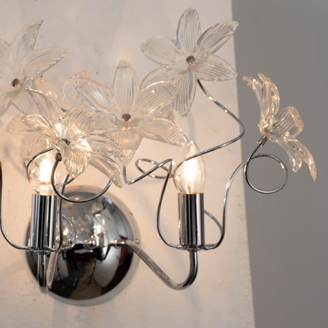 Chrome Sconce with Clear Murano Glass Flowers, Italy, 1990s For Sale - Image 6 of 12