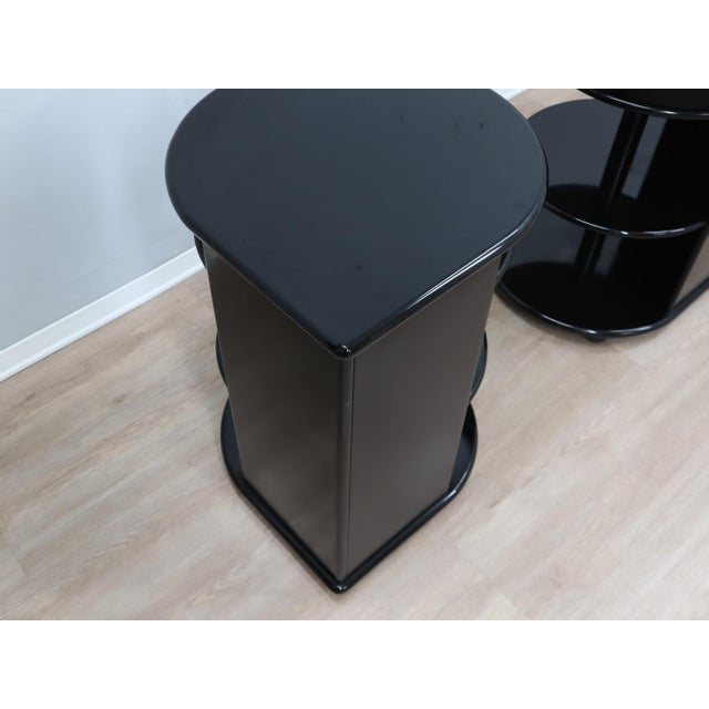 Postmodern Black Lacquered Nightstands from B&B Italia / C&B Italia, 1980s, Set of 2 For Sale - Image 10 of 16