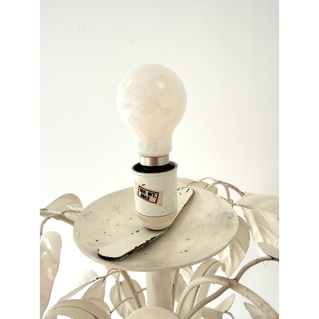 1970s Italian Enamel White Leaf Tole Floor Lamp by Sergio Terzani, 1970s For Sale - Image 5 of 18