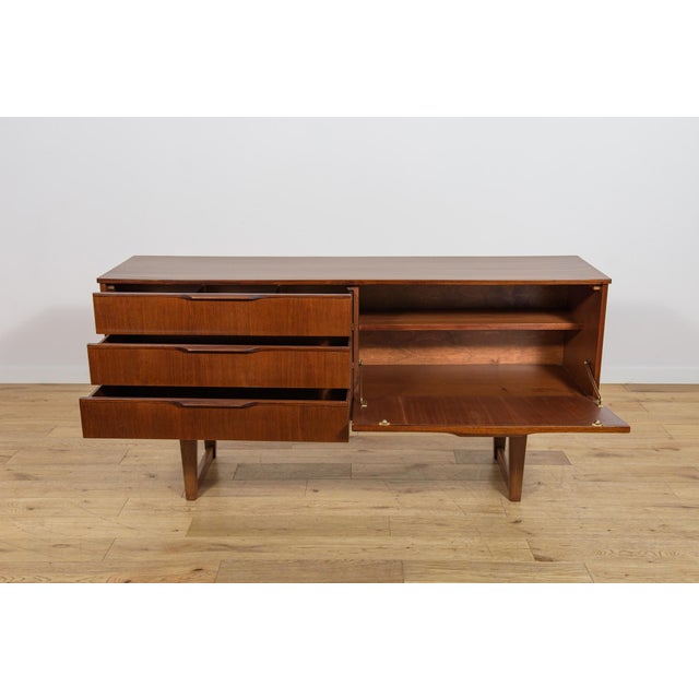 Brown Mid-Century Teak Sideboard, United Kingdom, 1960s For Sale - Image 8 of 18