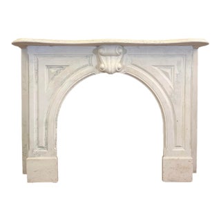 Early 20th Century Neoclassical White Marble Mantel For Sale