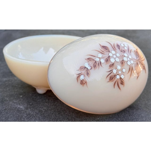 LastCHANCE!1960's Westmoreland Pink Milk Glass Hand Painted Egg Dish For Sale - Image 9 of 10