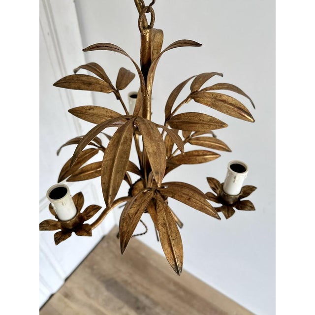 French Gilt Palm Leaf Chandelier, 1950 For Sale - Image 14 of 15