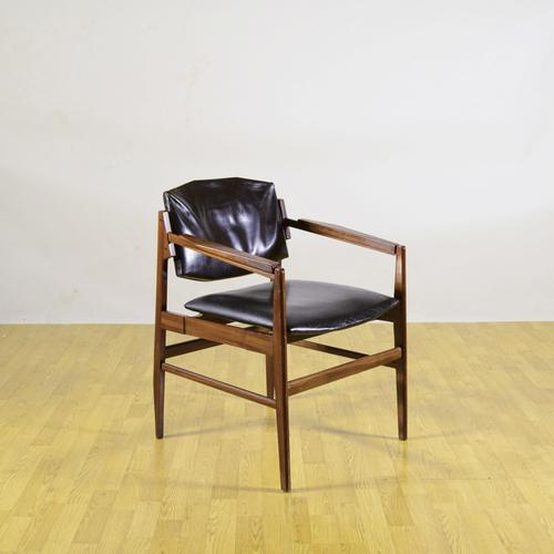 1970s Mid-Century Style Wood and Stretched Leather Armhair, 1970s For Sale - Image 5 of 9