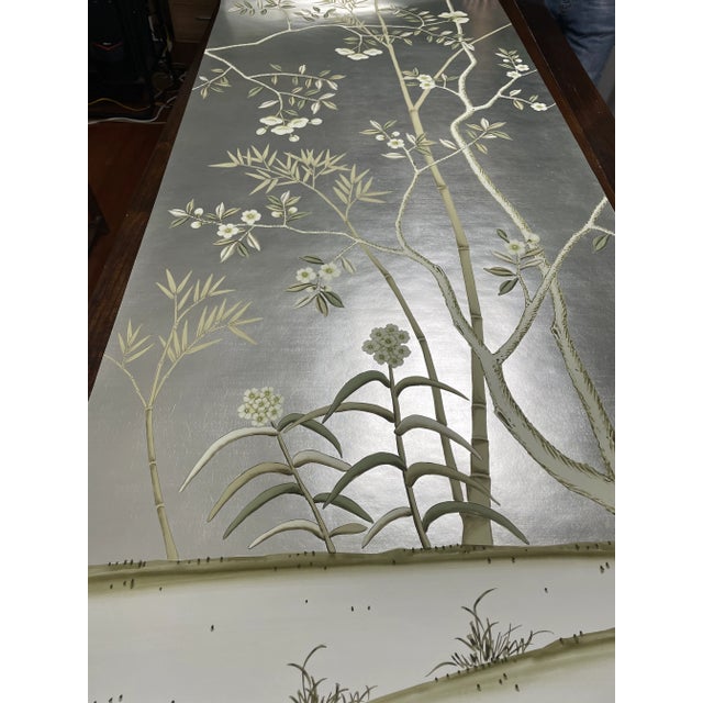 If you love the look of De Gournay wallpaper but not the price, this is for you. The listed price is for 2 panels of 36"...