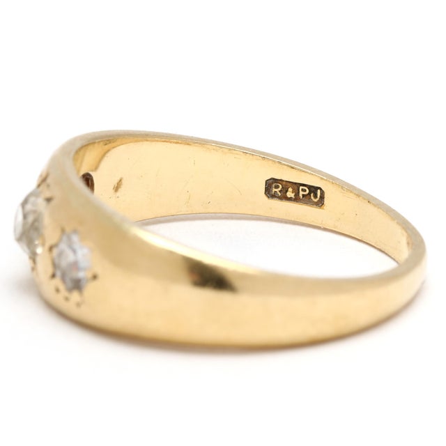 British .50ctw Diamond Three Stone Band Ring, 18k Yellow Gold, Ring Size 5.25 For Sale In Greensboro - Image 6 of 7