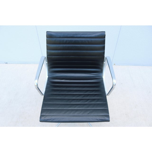 Mid-Century Herman Miller Eames Aluminum Group Black Leather Management Chair For Sale - Image 9 of 12