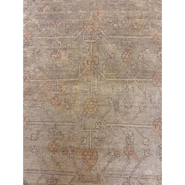 1930s Antique Geometric Floral Antique Chinese Khotan Knotted Wool Rug For Sale - Image 4 of 7