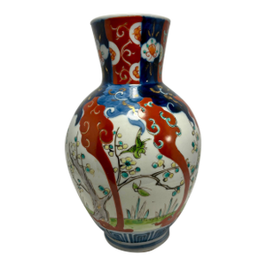 Antique 19th Century Japanese Imari Hand Painted Porcelain Vase