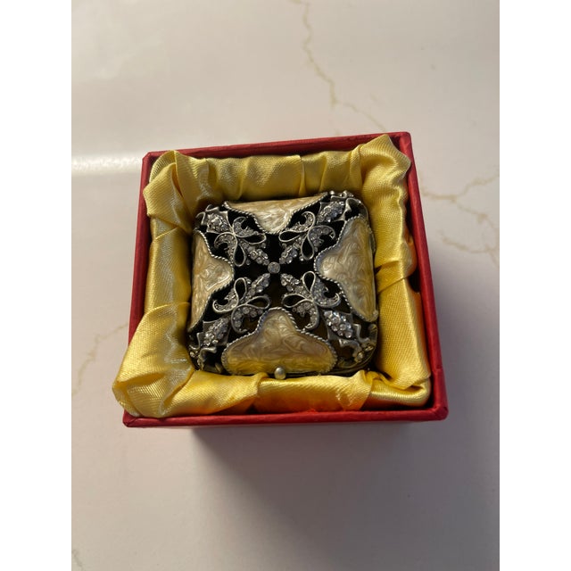 1950s Jeweled Trinket Box For Sale In Los Angeles - Image 6 of 6