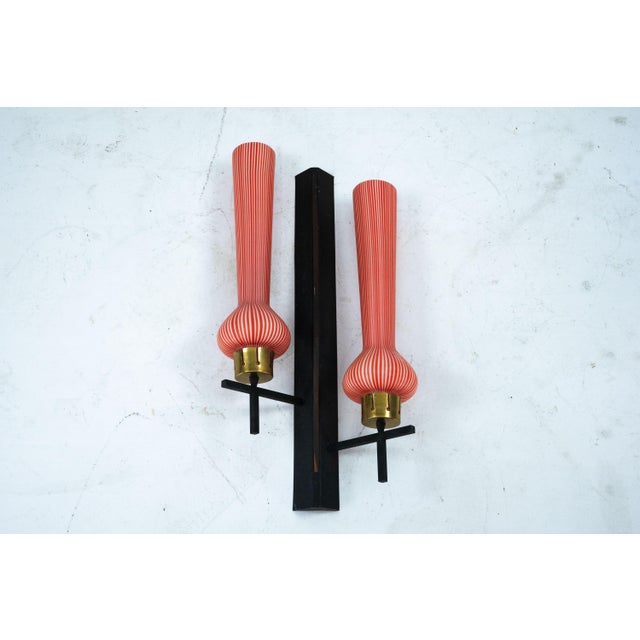 Mid-Century Italian Large Wall Sconce in the style of Stilnovo, 1950s For Sale - Image 6 of 11