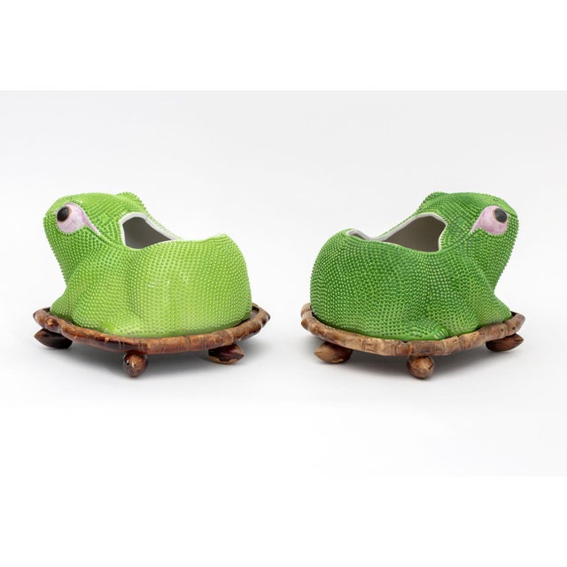Chinese Porcelain Frog Form Jardinieres, Pair For Sale - Image 4 of 12