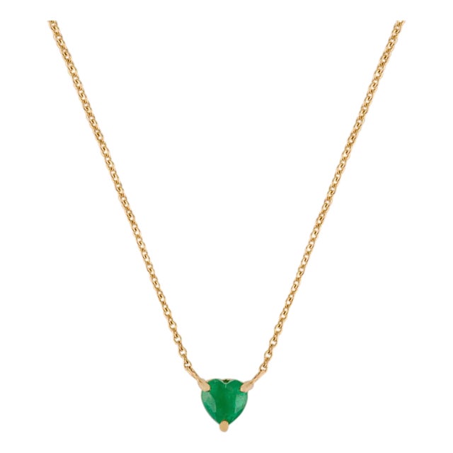 14 Karat Emerald Heart Necklace For Sale