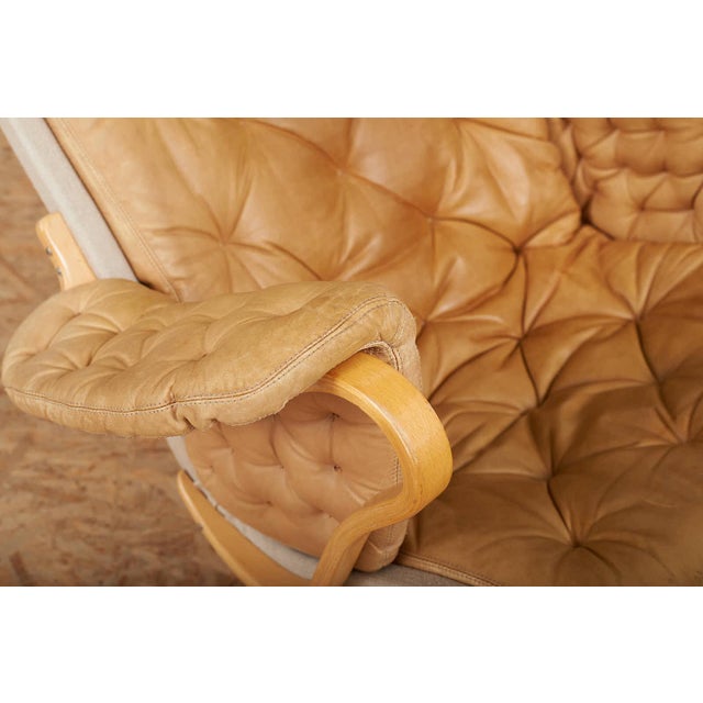 Bruno Mathsson Vintage Lounge Chair in Leather by Bruno Mathsson for Dux, 1967 For Sale - Image 4 of 11