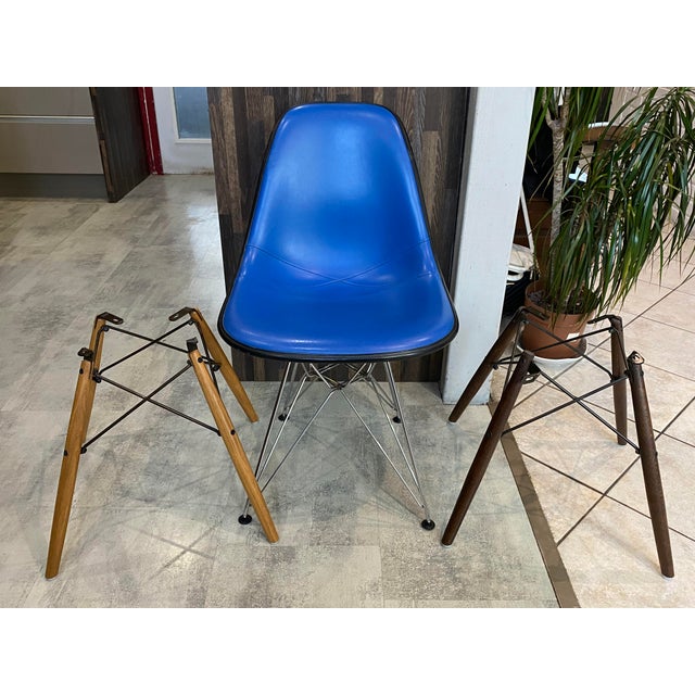 Vintage Blue Vinyl and Fiberglass Chair by Charles and Ray Eames for Herman Miller, 1950s For Sale - Image 17 of 18