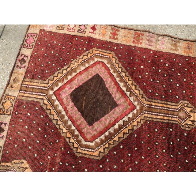 Galerie Shabab Collection Mid-20th Century Turkish Anatolian Rug For Sale - Image 9 of 10