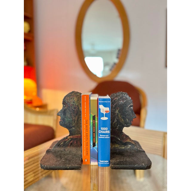 A Pair of Brutalist Cast Iron Bookends Featuring Sculptural Male and Female Profile Silhouettes For Sale - Image 4 of 8
