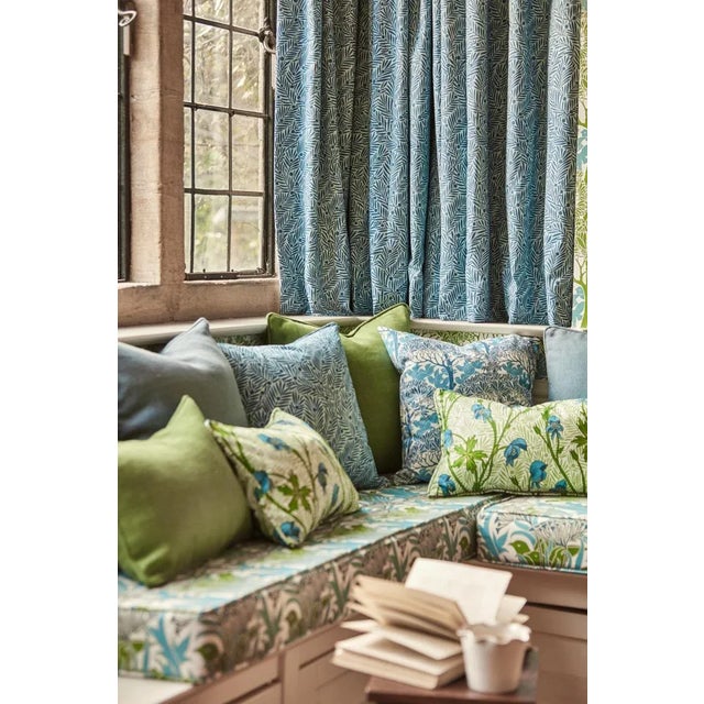 A simple two-toned design Yew & Aril is a seamless choice as a coordinate fabric. A wonderful colour-carrier Yew & Aril`s...