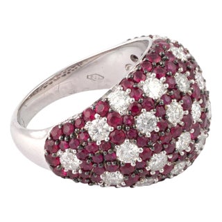Natural Ruby Ring 3.42 Carats and Diamonds 0.26 Carats in 18k Gold, Size 6 For Sale