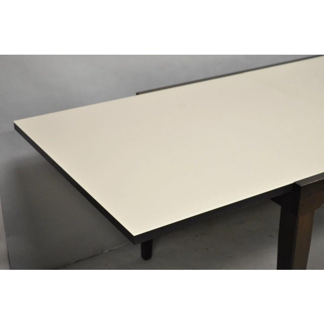 Calligaris S.p.A Italian Modern Extendable Glass Top Dining Table W/ Hidden Leaf For Sale - Image 10 of 17