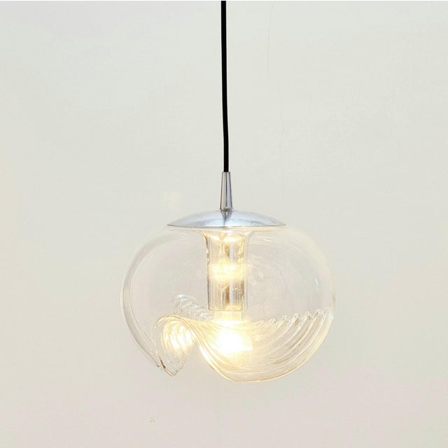 Mid-Century Modern Space Age Glass Wave Pendant Light by Koch & Lowy for Peill & Putzler, Germany, 1970s For Sale - Image 4 of 9