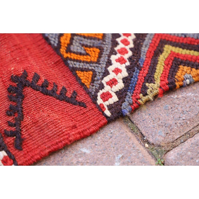 1960s Anatolian Ethnic Design Hand Knotted Natural Kilim Rug For Sale - Image 4 of 10