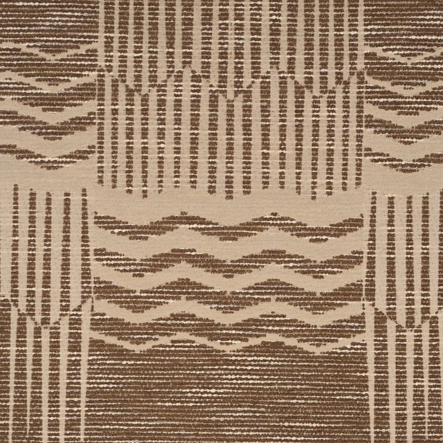 Schumacher SAMPLE - Schumacher El Dorado Fabric In Champagne For Sale - Image 4 of 5