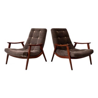 Brazilian Modern Pair of Armchairs in Brazilian Hardwood & Fabric, Gelli, Brazil, 1960s - Lot 508 For Sale