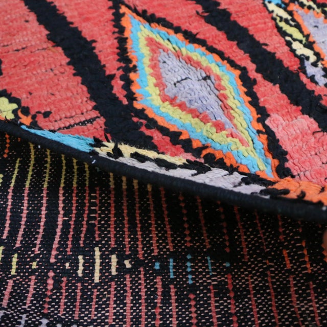 Moroccan Vintage Rug 5x9 Ft For Sale - Image 4 of 9