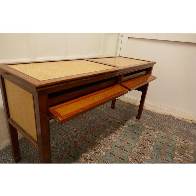 1960s Art Deco Style Walnut and Maple Reception Desk, 1960s For Sale - Image 5 of 9