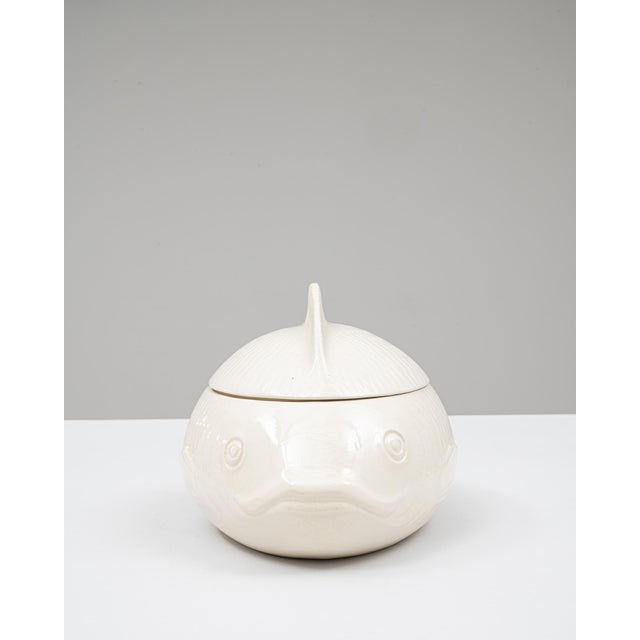 20th Century French Special Edition Porcelain Tureen With Lid For Sale - Image 16 of 18