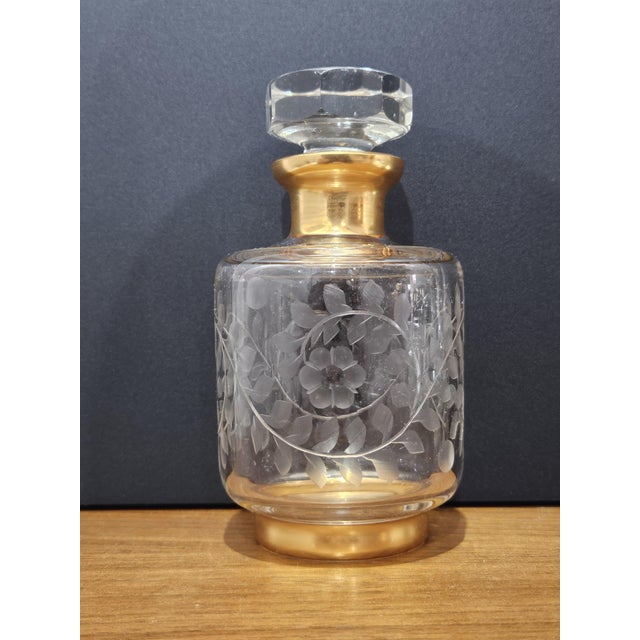French Crystal Bottle from Baccarat, 1890s For Sale - Image 9 of 9