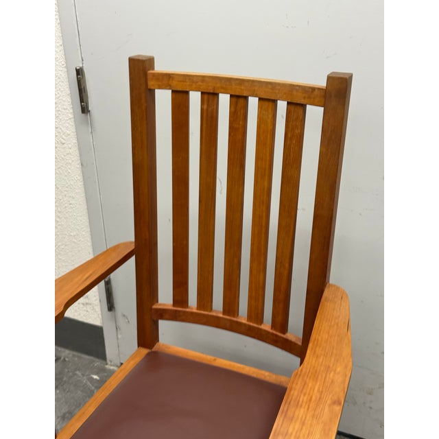 Traditional Thomas Moser Oak Armchair, Vintage For Sale - Image 3 of 12