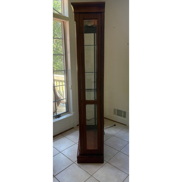 1990s Ethan Allen Medallion Curio Cabinet 1 For Sale - Image 10 of 10