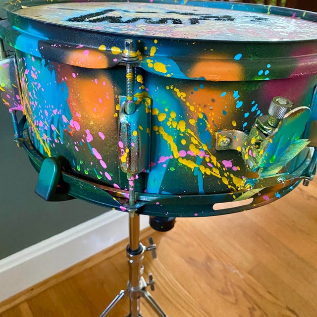 Contemporary e.m. Zax Snare Drum Sculpture Drip Spray Paint, Collage & Glitter - Signed For Sale - Image 3 of 17