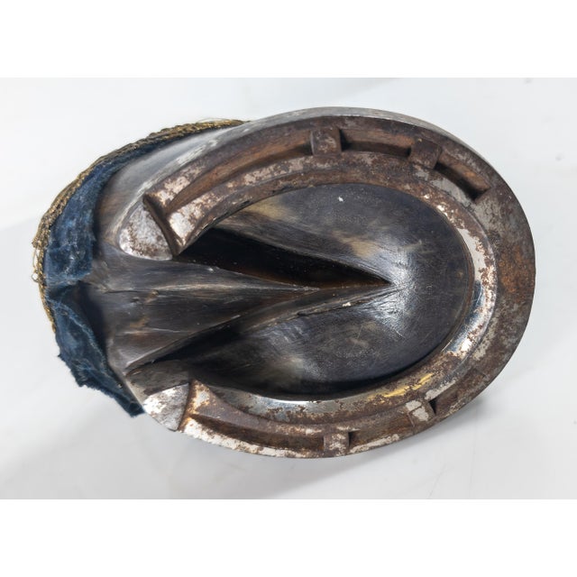 19th Century Rustic Horse Hoof Pin Cushion or Paperweight With Horseshoe For Sale - Image 9 of 10