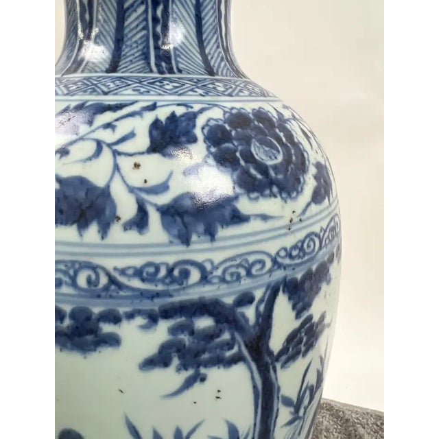 Blue Chinese Early Ming Dynasty Style Warrior Motif Blue & White Porcelaine Vase For Sale - Image 8 of 13