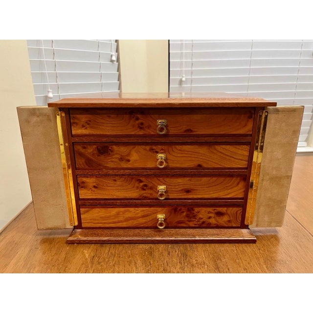 Exceptional quality Italian jewelry chest of drawers made by the renowned Agresti in briar and mahogany, matte finish,...